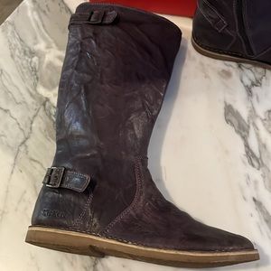 Fashionable purple high boots size 10